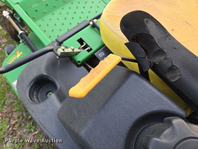 image for item EN3610 John Deere 737 ZTR lawn mower