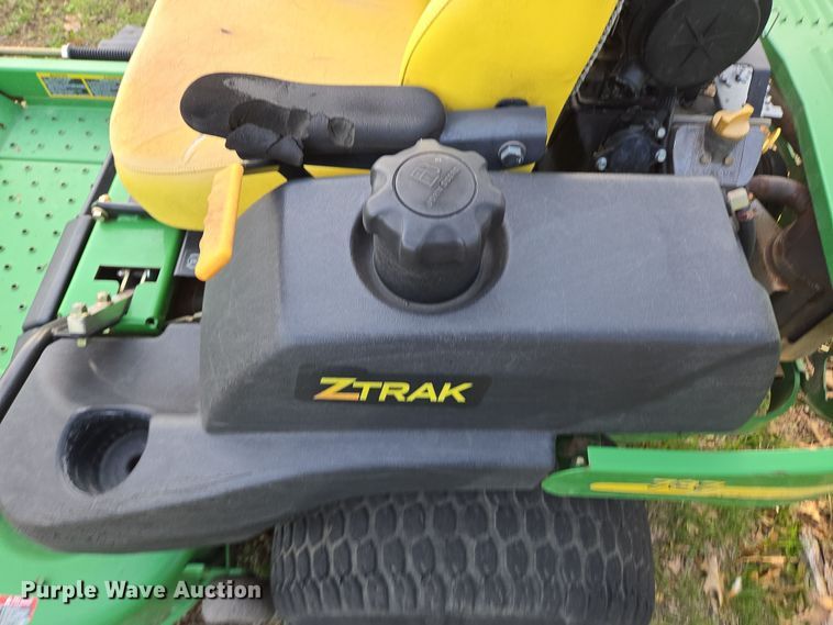 image for item EN3610 John Deere 737 ZTR lawn mower