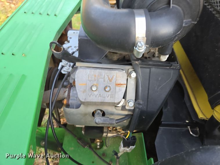 image for item EN3610 John Deere 737 ZTR lawn mower