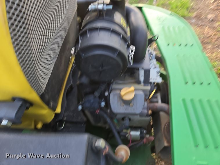 image for item EN3610 John Deere 737 ZTR lawn mower