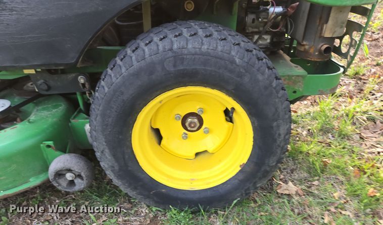 image for item EN3610 John Deere 737 ZTR lawn mower