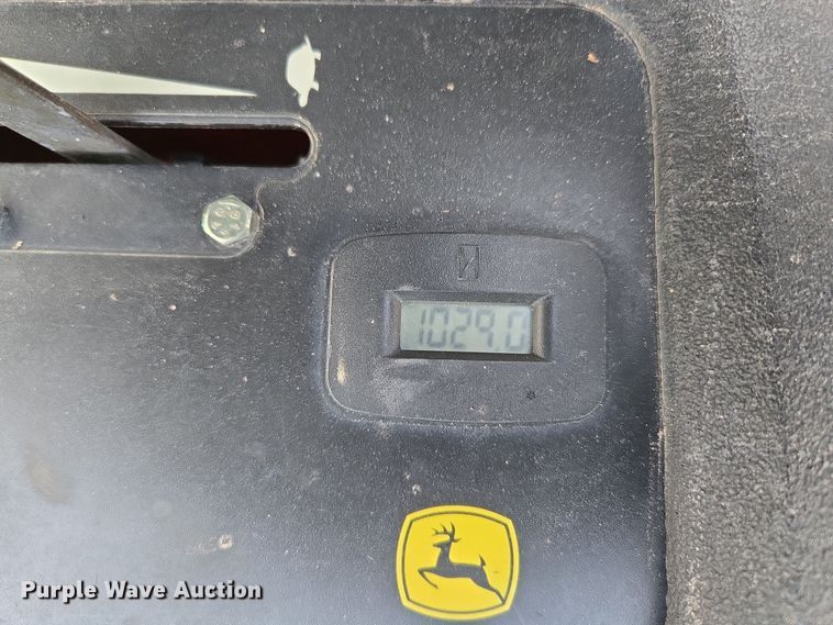 image for item EN3610 John Deere 737 ZTR lawn mower