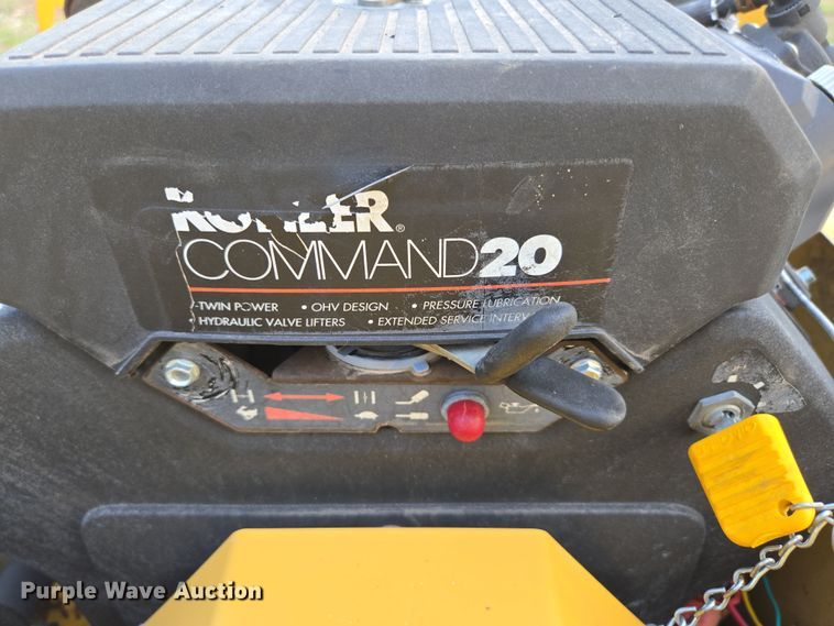 image for item EN3611 2000 Vermeer V2050 trencher