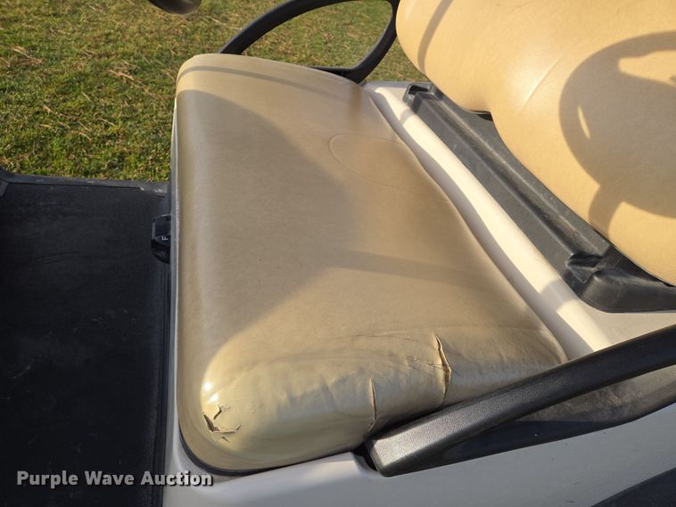 image for item EN8778 2018 Club Car Precedent i2 Electric ERIC golf cart