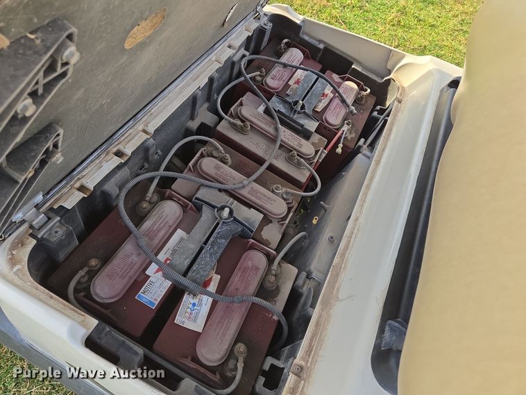 image for item EN8778 2018 Club Car Precedent i2 Electric ERIC golf cart