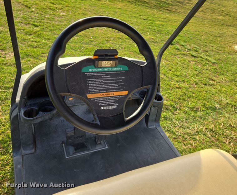 image for item EN8779 2018 Club Car Precedent i2 Electric ERIC golf cart