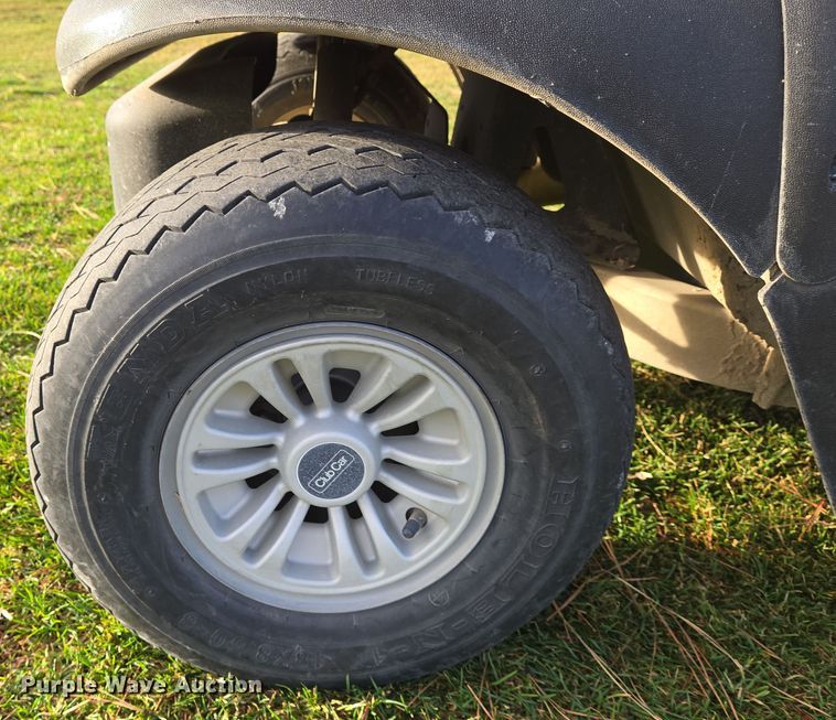 image for item EN8779 2018 Club Car Precedent i2 Electric ERIC golf cart