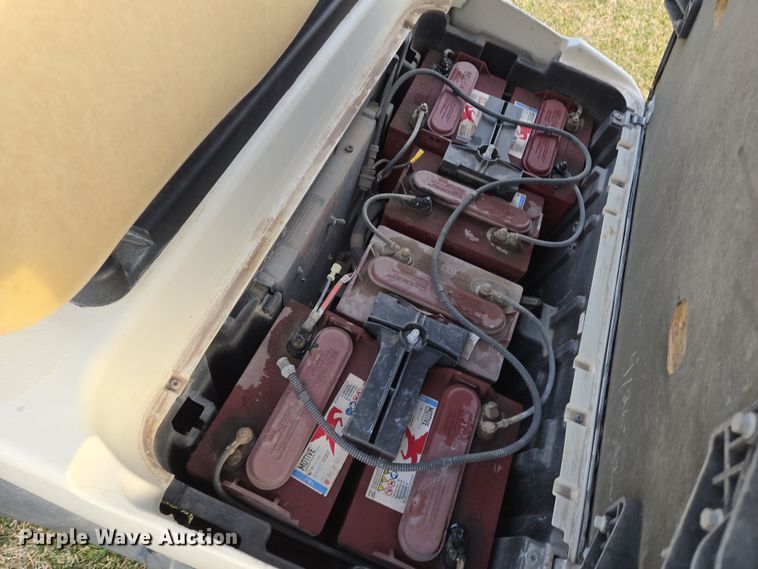 image for item EN8780 2018 Club Car Precedent i2 Electric ERIC golf cart