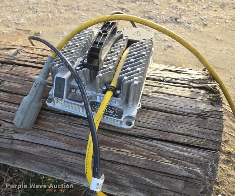 image for item EN8780 2018 Club Car Precedent i2 Electric ERIC golf cart