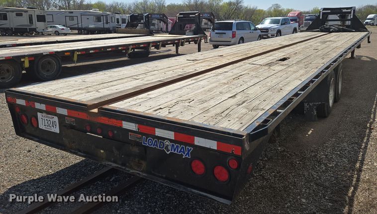 image for item EN8893 2018 Load Trail equipment trailer