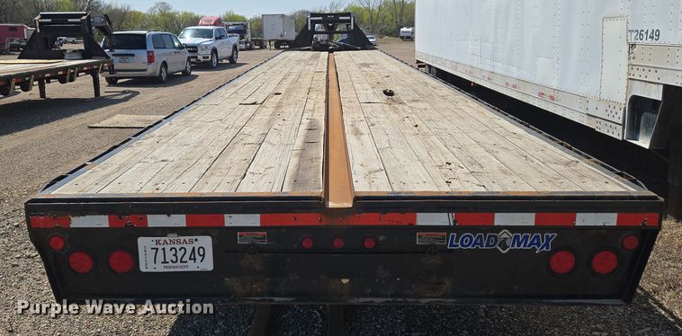 image for item EN8893 2018 Load Trail equipment trailer