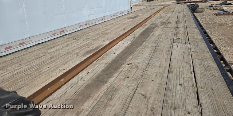 image for item EN8893 2018 Load Trail equipment trailer