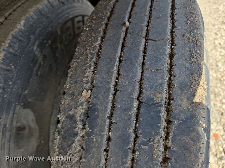 image for item EN8893 2018 Load Trail equipment trailer