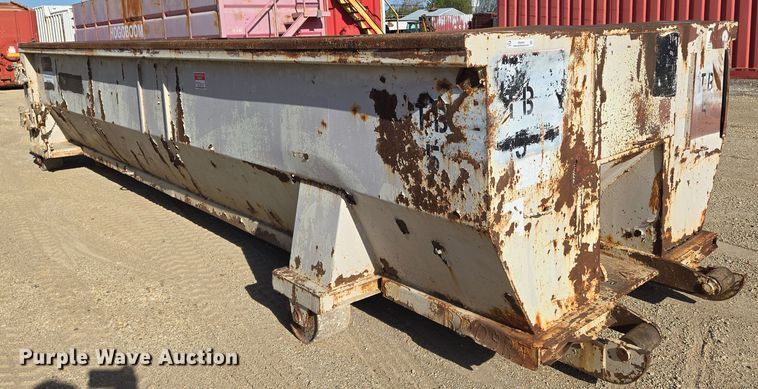 image for item EN8894 Roll off container 