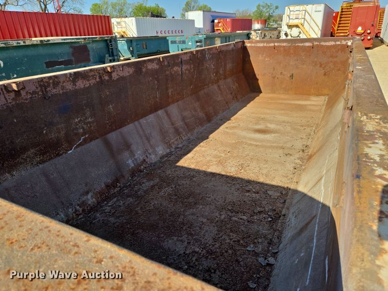 image for item EN8894 Roll off container 