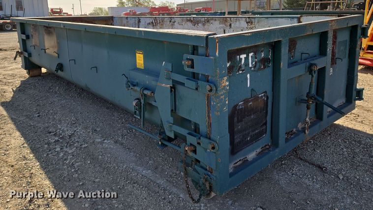 image for item EN8895 Roll off container