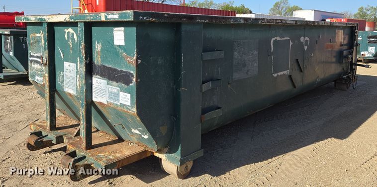 image for item EN8896 Roll off container