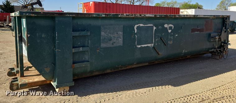 image for item EN8896 Roll off container