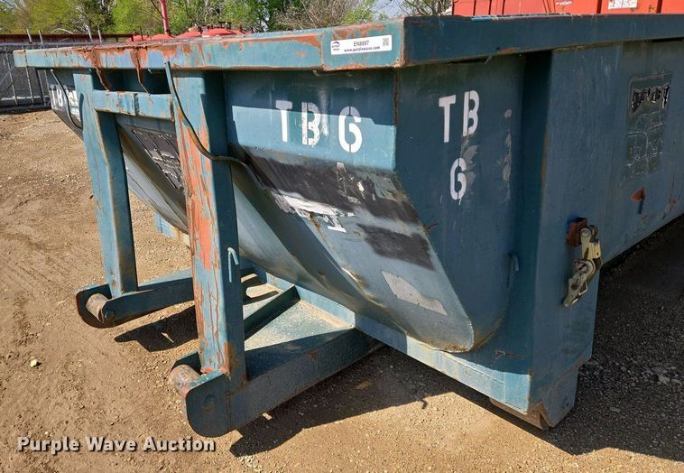 image for item EN8897 Roll off container