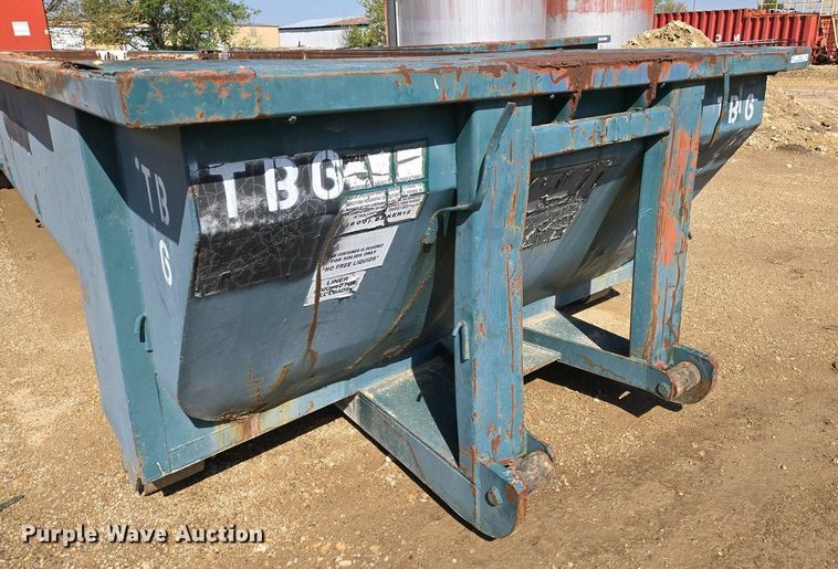 image for item EN8897 Roll off container