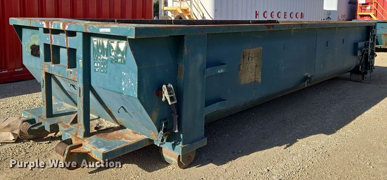 image for item EN8898 Roll off container
