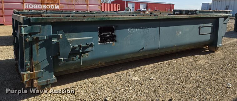 image for item EN8898 Roll off container