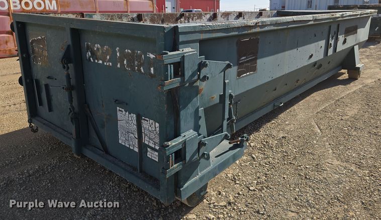 image for item EN8899 Roll off container