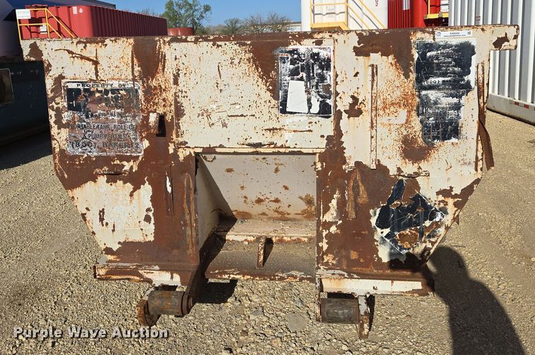 image for item EN8900 Roll off container