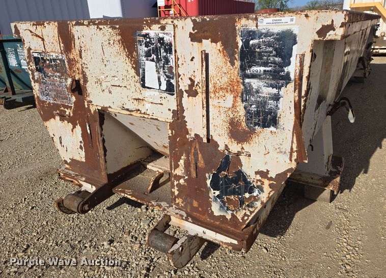 image for item EN8900 Roll off container