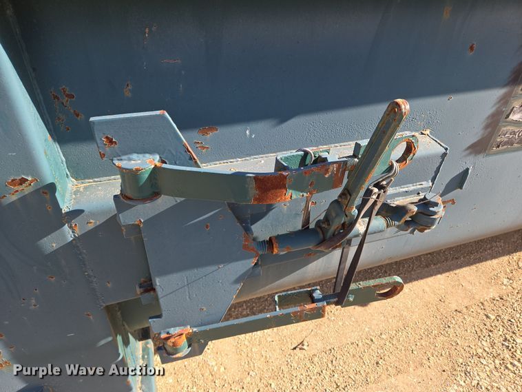 image for item EN8901 Roll off container