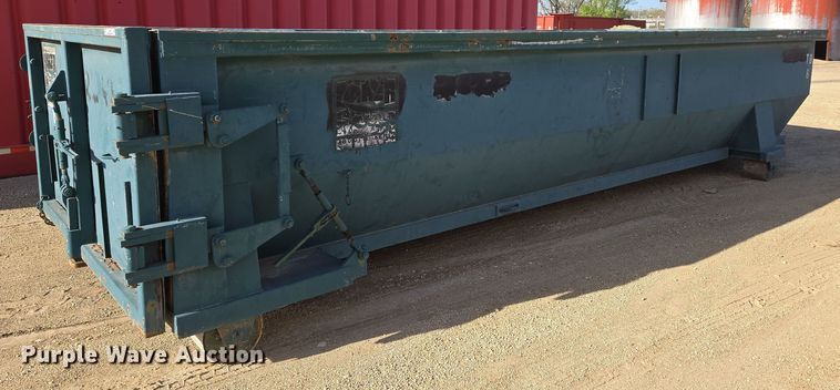 image for item EN8902 Roll off container