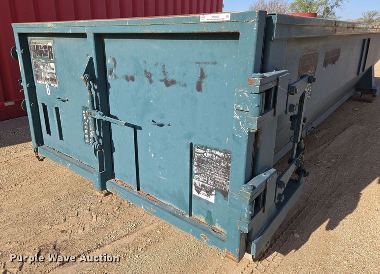 image for item EN8902 Roll off container