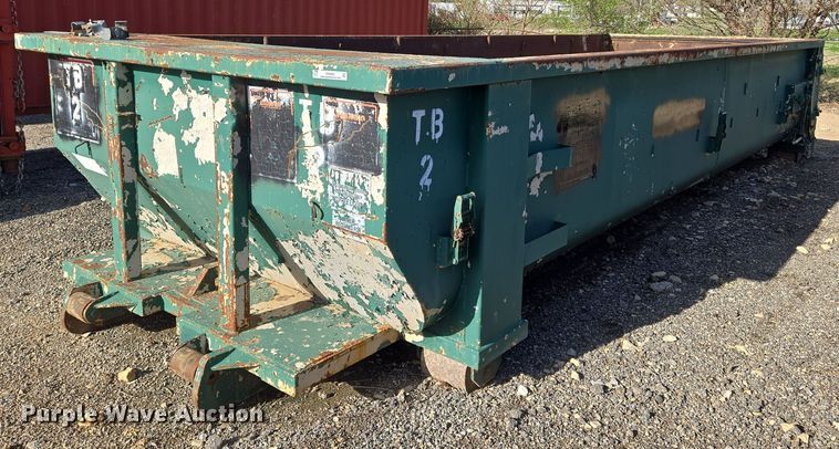 image for item EN8903 Roll off container