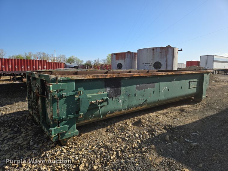 image for item EN8903 Roll off container