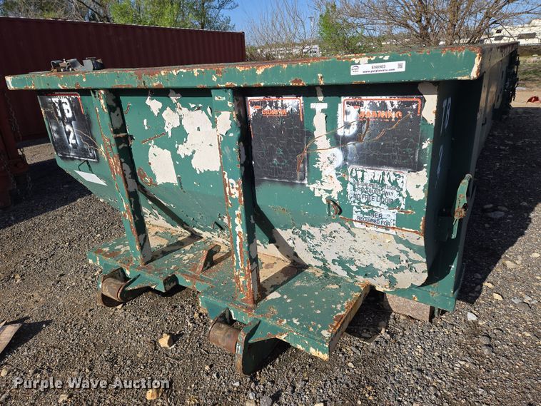 image for item EN8903 Roll off container