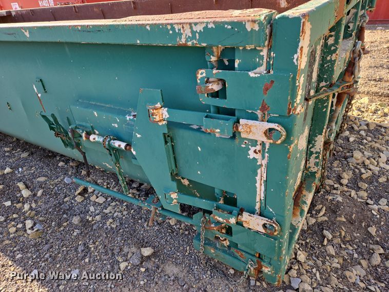 image for item EN8903 Roll off container