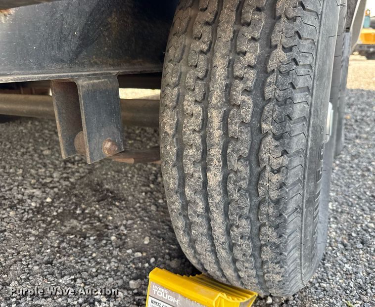 image for item EQ1301 2013 Forest River Sandstorm toy hauler camper