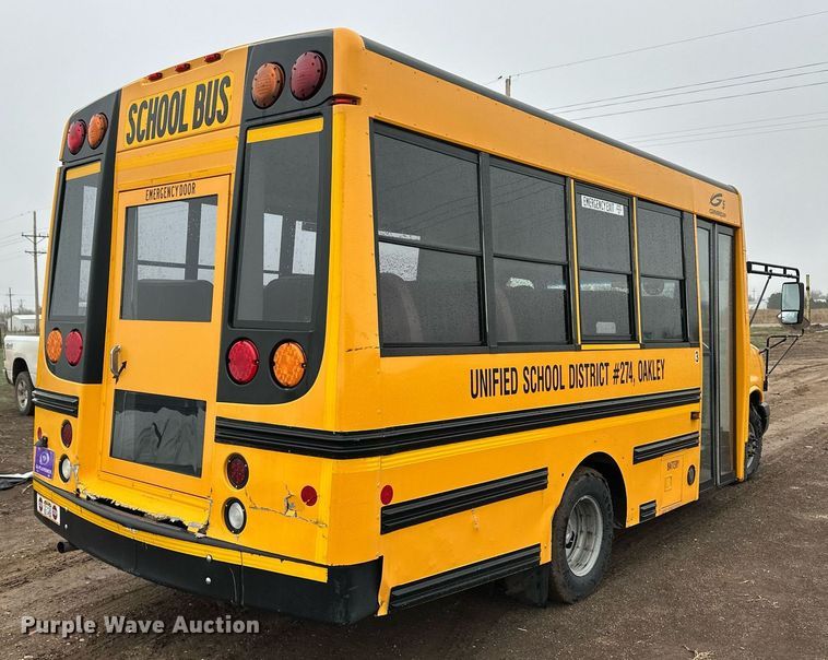 image for item EQ4542 2007 Chevrolet Express G3500 school bus