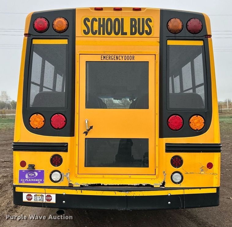 image for item EQ4542 2007 Chevrolet Express G3500 school bus