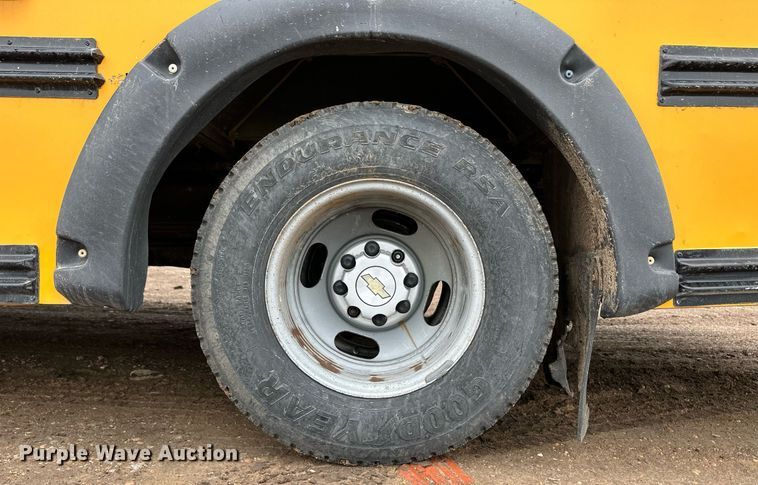 image for item EQ4542 2007 Chevrolet Express G3500 school bus