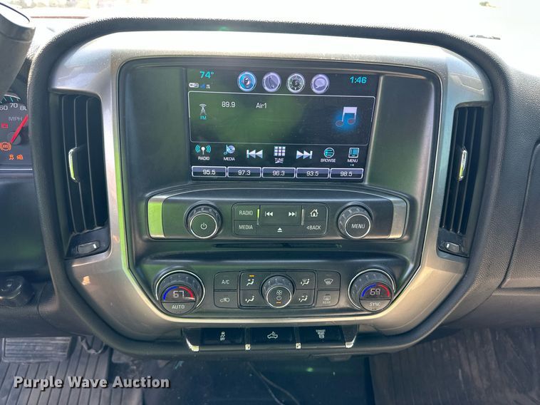 image for item EQ4584 2019 Chevrolet Silverado 3500HD LT Crew Cab pickup truck