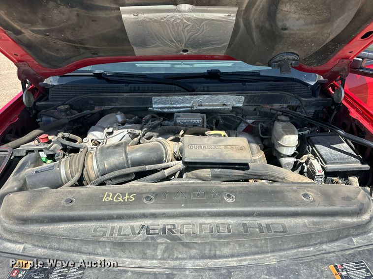 image for item EQ4584 2019 Chevrolet Silverado 3500HD LT Crew Cab pickup truck