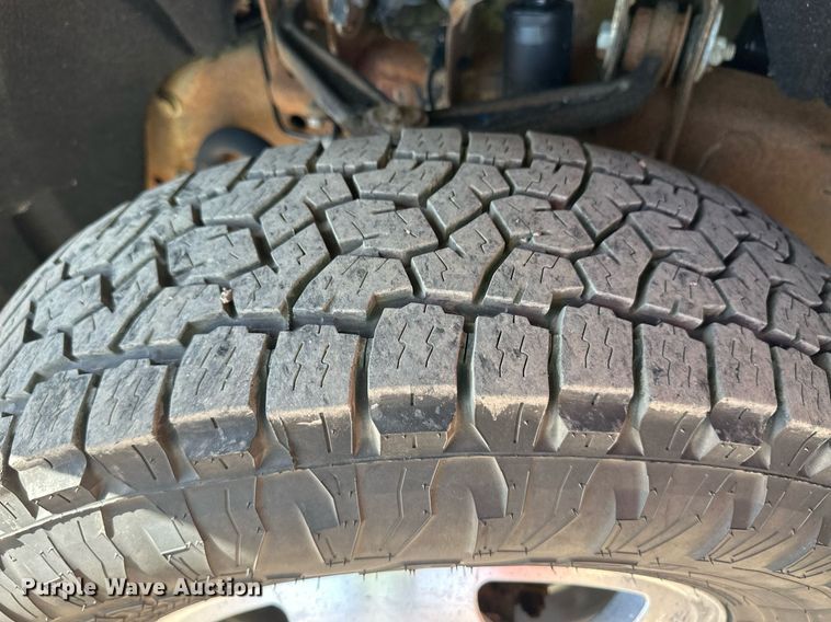 image for item EQ4584 2019 Chevrolet Silverado 3500HD LT Crew Cab pickup truck