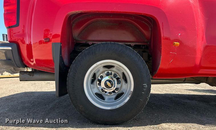 image for item EQ4584 2019 Chevrolet Silverado 3500HD LT Crew Cab pickup truck