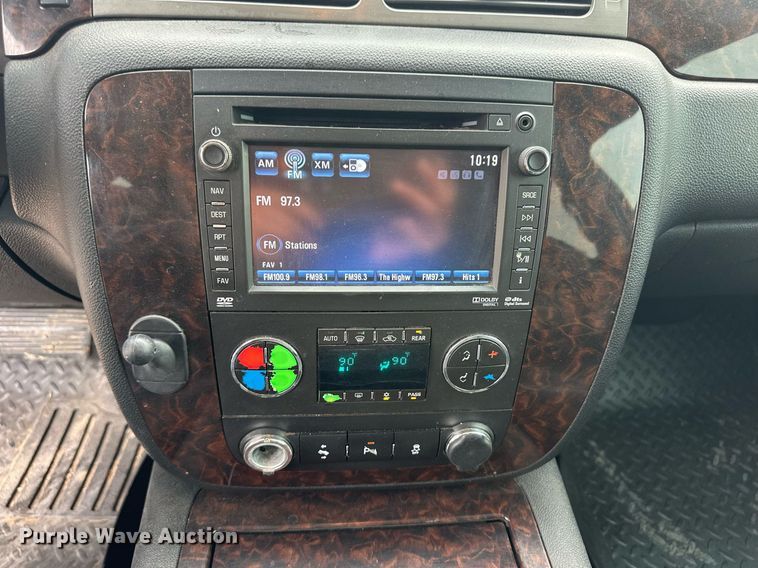 image for item EQ4591 2013 GMC Yukon Denali XL SUV