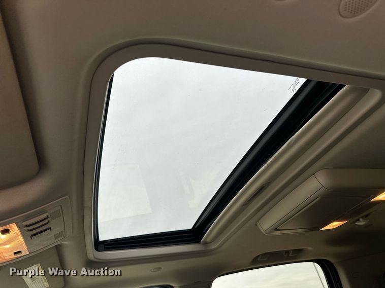 image for item EQ4591 2013 GMC Yukon Denali XL SUV