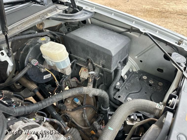 image for item EQ4591 2013 GMC Yukon Denali XL SUV