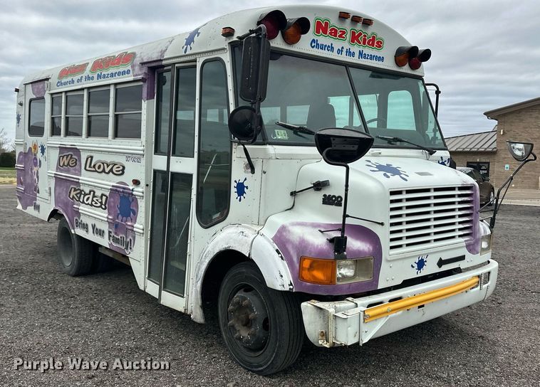 image for item EQ4592 1995 International school bus