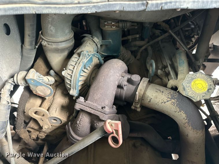 image for item EQ4592 1995 International school bus