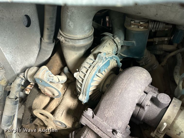 image for item EQ4592 1995 International school bus